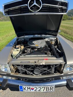Mercedes SL560 R107 - 10