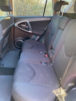 Toyota RAV 4, 2008, hezký stav - 10