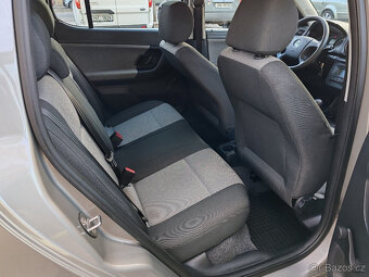 benzínová Škoda Fabia 2 .... velice pěkný stav 134000km - 10