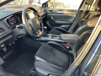 Renault Mégane IV, 1,2 97 kW - 10