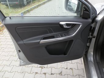 Volvo XC60 2,4 D5 AWD 4x4 - 10