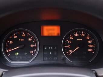 Dacia Sandero 1,6 MPI 64KW CZ (2008) - 10