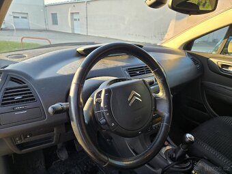 Citroën C4,1.4i, 65kw, nová STK, rok 2009,najeto 180tis km. - 10