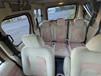 Ford Tourneo Connect 1.8 TDCI + spací nástavba - 10