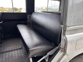 Prodám Land Rover 109 Series III - 10