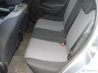 Mazda 2 1.3i CE - 10