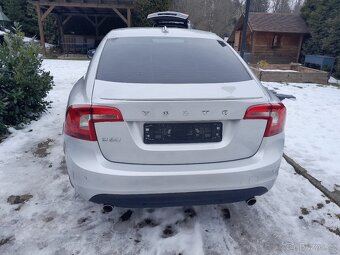 Volvo S60 3.0 T6 AWD 224 kw , 150 420 km, první majitel - 10