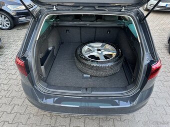 VW Passat B8 GTE 1.4 eTSI 160kW DSG Tažné Matrix Kamera Navi - 10