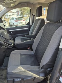Toyota Proace Verso 10/2021 ( 2.0 diesel automat 130 kW ) - 10