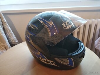 Prodám přilbu na moto zn. Lazer - 10