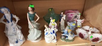 Sklo a porcelán - 10