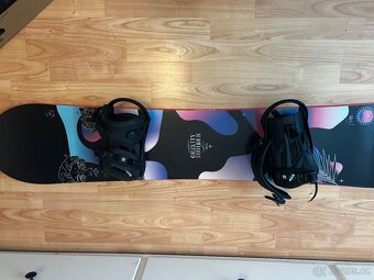 Snowboard a vazani GRAFITY - 10