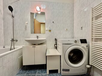 Prodej bytu 2+kk - 10