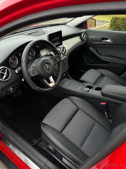 Mercedes-Benz GLA 200D 4MATIC, automat, ČR, pěkný stav - 10