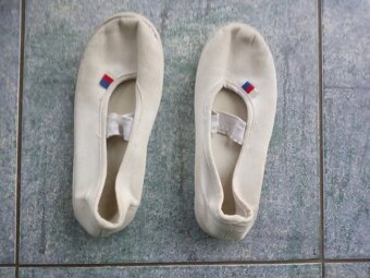 Celoroční barefoot/sálová obuv,sandále,gumáky,tenisky-vel.31 - 10