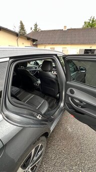 Mercedes- Benz E 300 de, DPH - 10