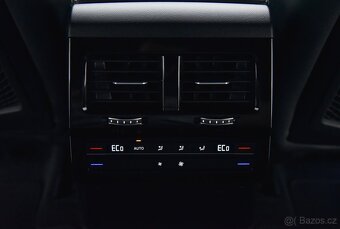 Touareg 3.0 V6 TDI 4Motion Tiptronic, IQ Light, Mŕtvy Uhol - 10