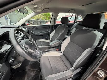 Škoda Rapid 1.2 Tsi 66kw r.v.2016 serviska - 10