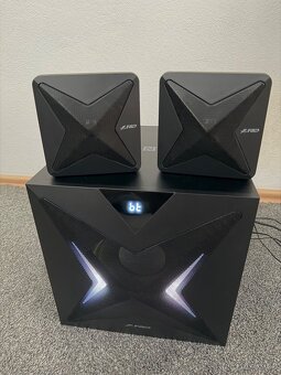 Reproduktor F&D F550X - 10