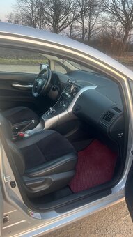 Toyota Auris Hybrid 1.8 Automat - 10