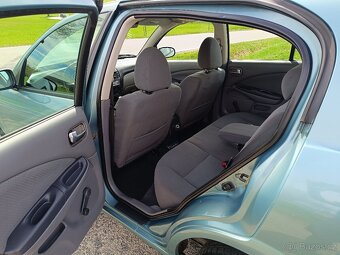 Nissan Almera HATCHBACK - 1.5i benzín - 116tis/km - 10