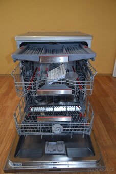 Myčka Bosch Serie 8 (nejvyšší řada) - 10