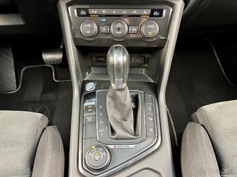 VOLKSWAGEN Tiguan Allspace Highline 2,0 TSI 162 kW 4x4 DSG - 10