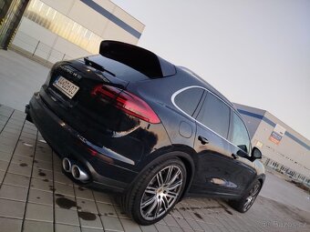 Porsche Cayenne S 4.2 V8 Diesel II FL 379PS - 10