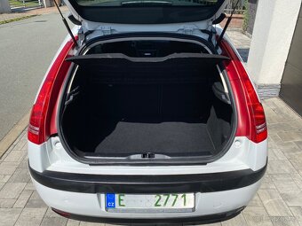 Citroen C4 r.v.2010 - spotřeba 6 L, 1.Majitel, servisované.. - 10