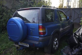 Opel Frontera - 10