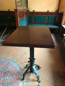 Masívní dřevěné stoly s kovanou nohou - 3 kusy - 10