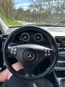 Mercedes benz w203 C-Class - 10