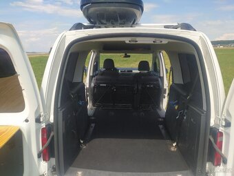 Caddy Maxi - možnost 7míst - 10