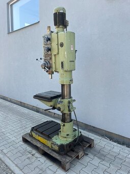Vrtačka ,sloupová vrtačka pk 32 - 10