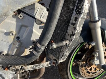 Kawasaki Zx6r Ninja na díly - 10