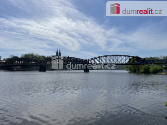 Pronájem bytu 1+kk 35 m2 P5 Smíchov po rekonstrukci loft cih - 10