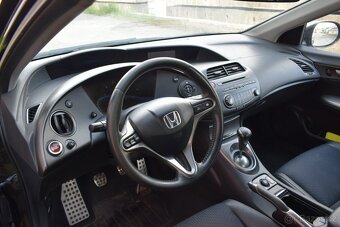 Honda Civic 2.2 I-CDTi/2011/MANUÁL/KŮŽE/AC - 10