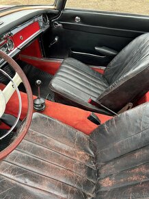 Mercedes-Benz 230 SL Pagoda - 10