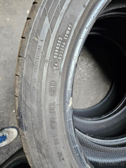 235/45R20 100W XL PremiumContact 6 CONTINENTAL - 10