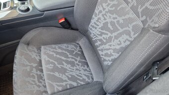 Peugeot 3008 1,6 115kw - 10
