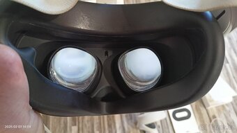 Virtuální realita Oculus Quest 2 256Gb + doplňky - 10