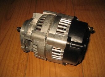 Dynamo 6V alternátor 12V rotor uhlíky pastorek dynama - 10
