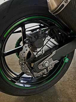 Kawasaki Z800 ABS - 10