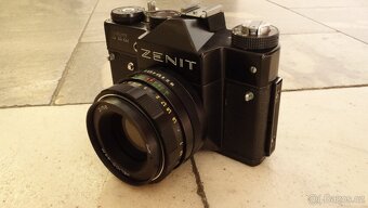 Zenit TTL, pouzdro - 10