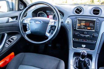 Ford Mondeo - 10