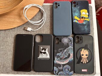 Prodám IPhone 11, černý 64 GB - 10