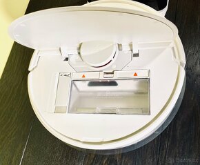 Robotický vysavač RoboRock S6, vysavač + mop-vytírá podlahy - 10
