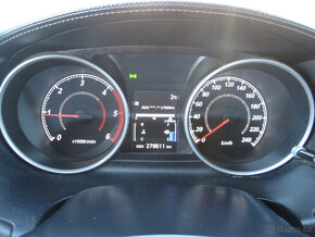 MITSUBISHI OUTLANDER ClearTec 2.2 Di-D 130 KW XENON - 10