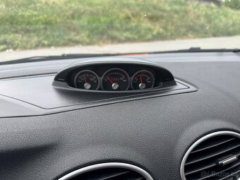 Ford Focus ST 2,5T 166KW, MANUÁL, DIGIKLIMA, XENON - 10
