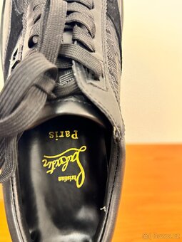 CHRISTIAN LOUBOUTIN - 10